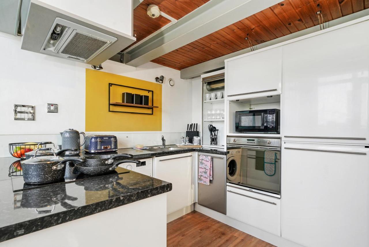 Stunning Duplex Of Central Nottingham - Balcony Экстерьер фото